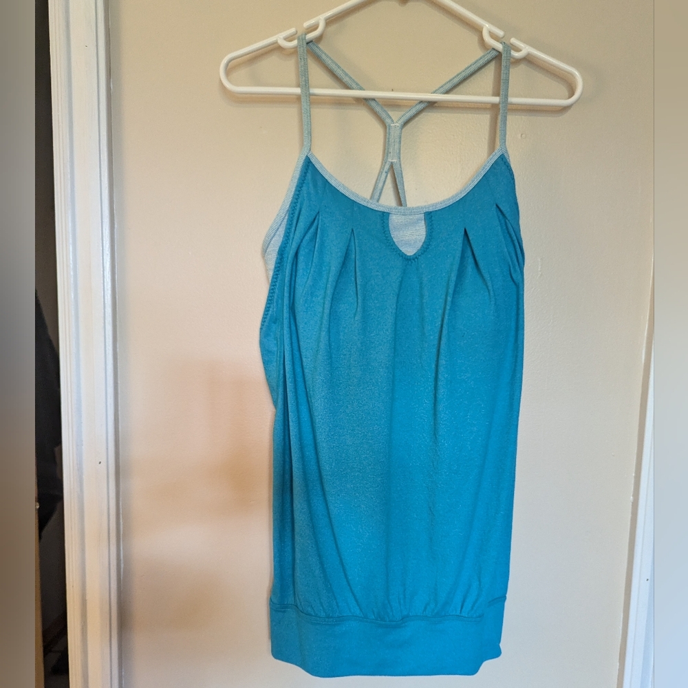 Lululemon sports bra tank size 8 blue